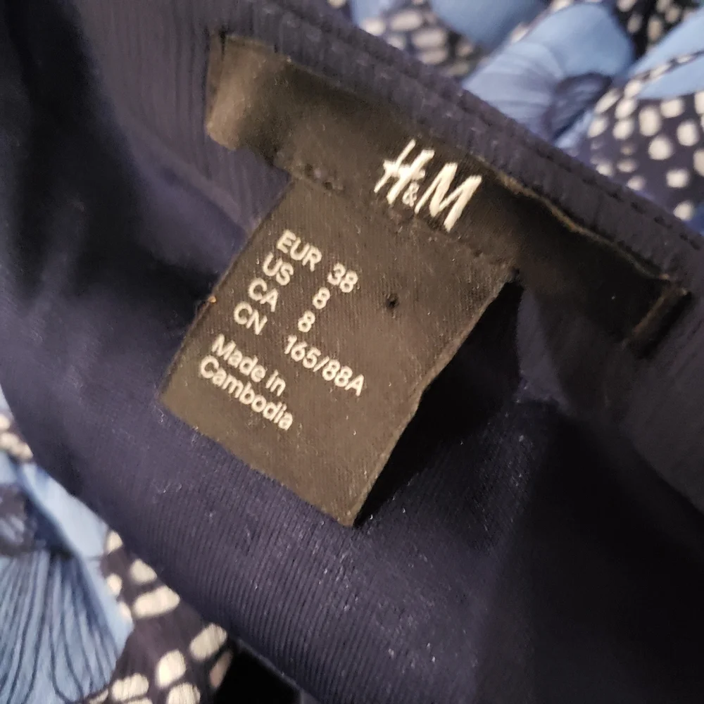 H&M poppy flower